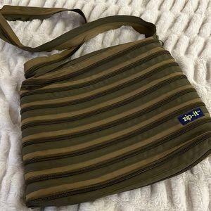 Zip it zipper tote bag olive green & tan super zip purse unique style NEW